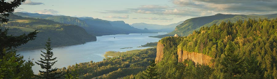 Discover the Pacific Northwest & California - Image 3