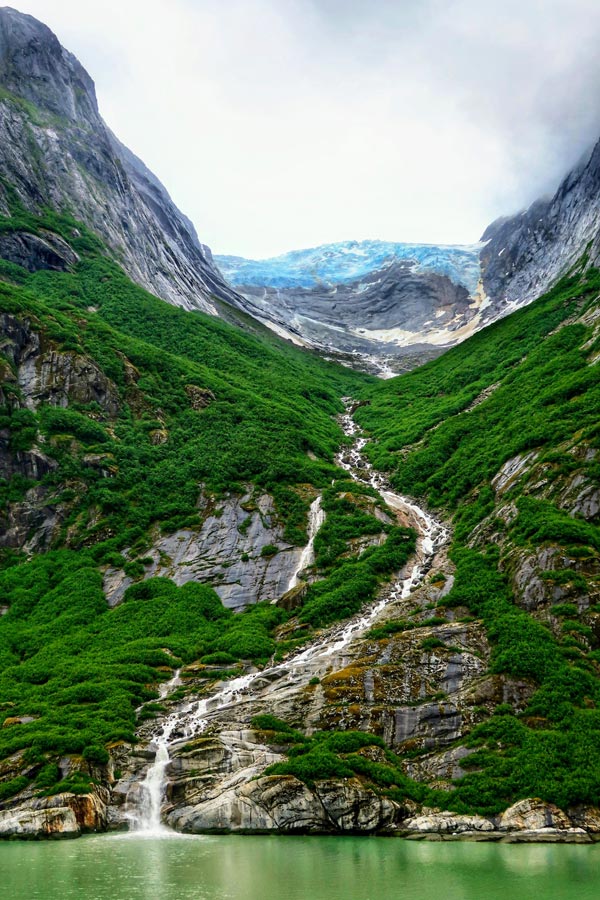Alaska Discovery Land & Cruise - Image 12