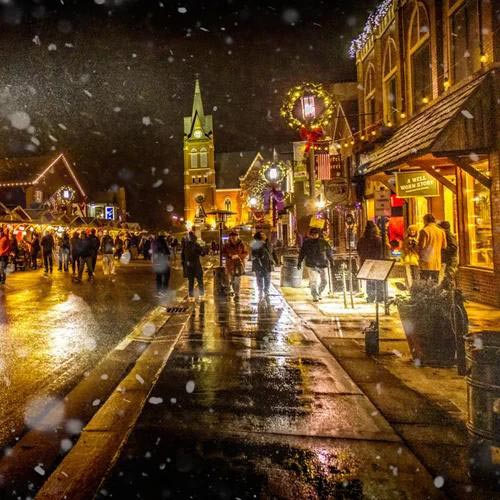 Yuletide in Wisconsin