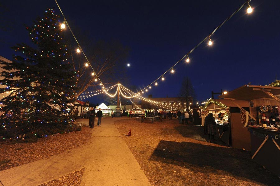 Yuletide in Wisconsin - Image 7