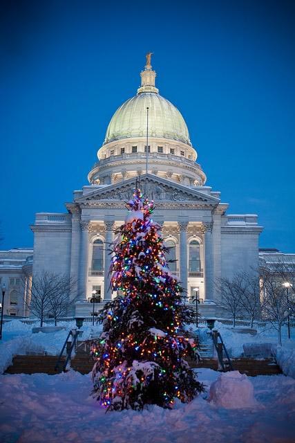 Yuletide in Wisconsin - Image 5